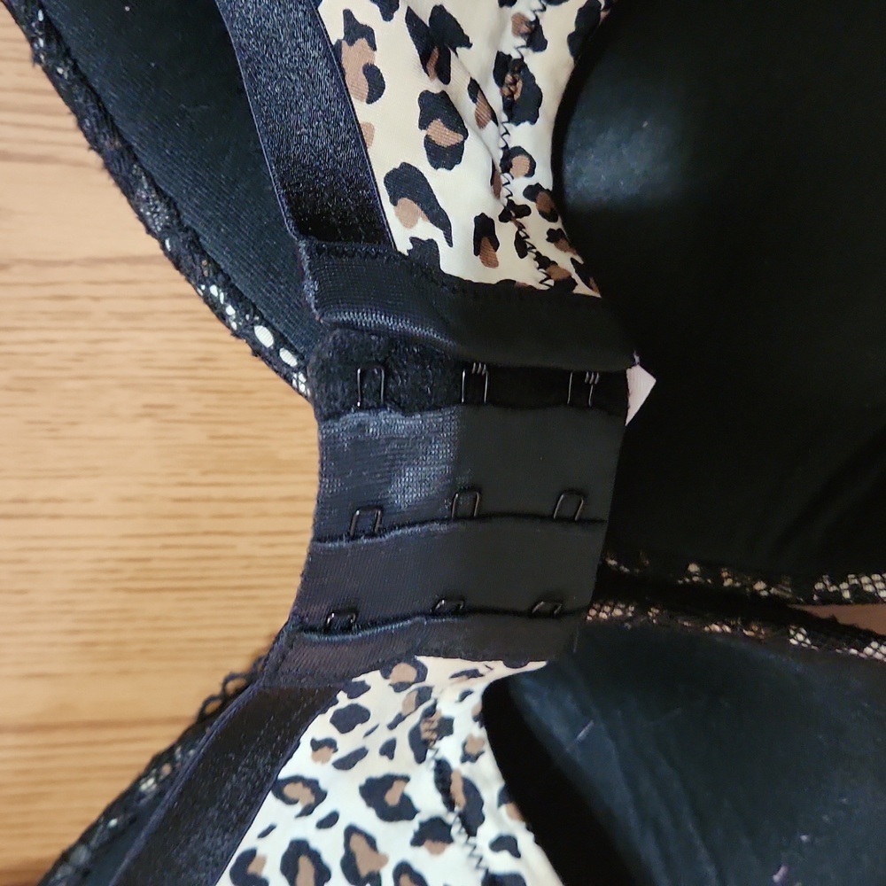 Bra - Picture 3 of 6